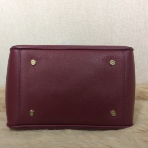 NEW Tory Burch Robinson Wine Red Pebbled Leather Mini Square Tote/Crossbody Bag - Picture 9 of 16